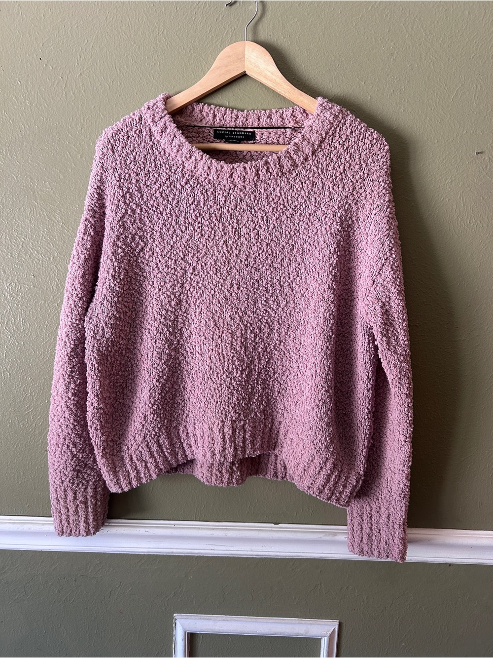Women's Pink Chunky Boucle Knit Sweater by Sanctuary